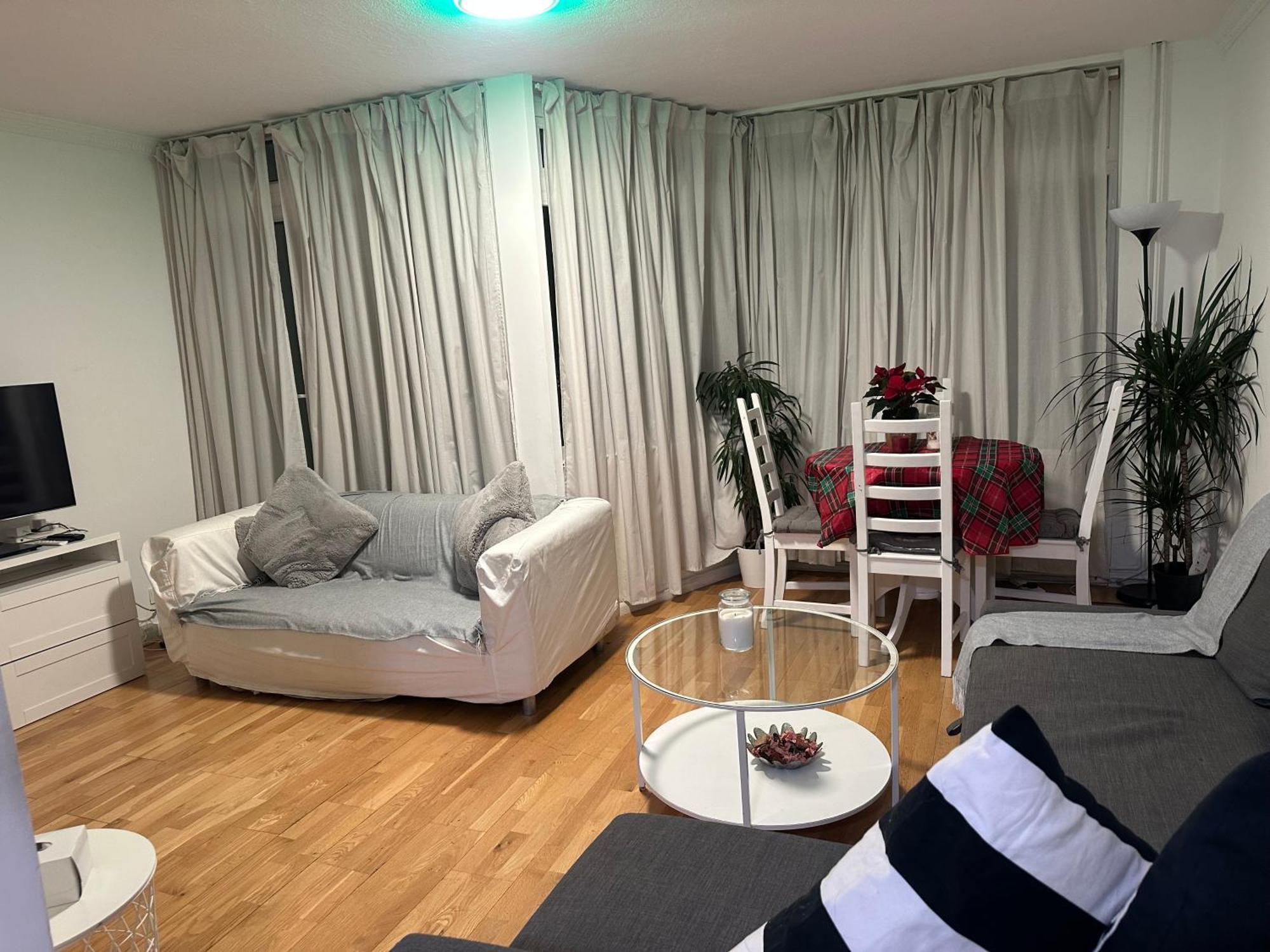 Appartamento Simple And Tidy - Short Walk To Kennington & Oval Station Londra