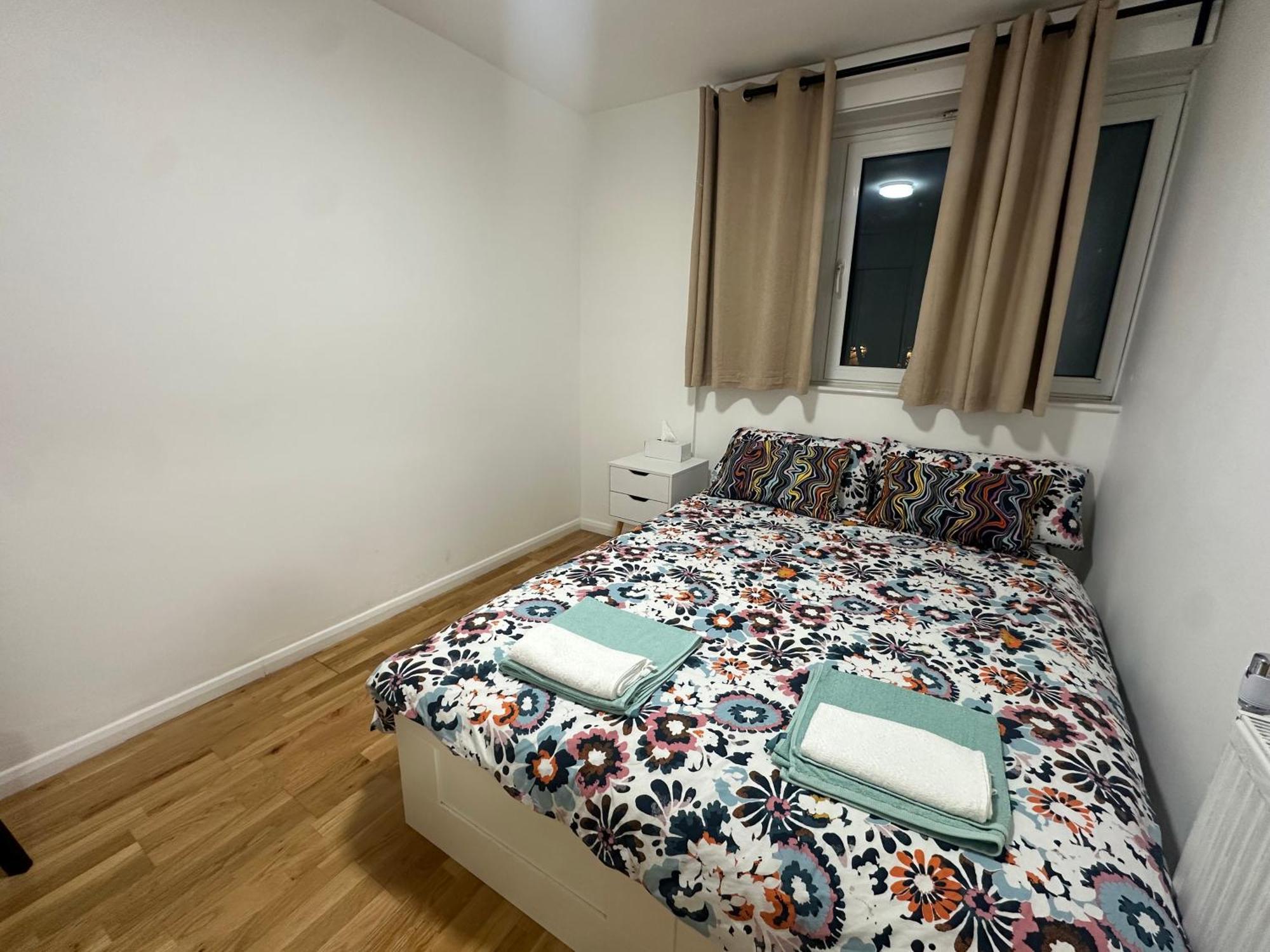 Appartamento Simple And Tidy - Short Walk To Kennington & Oval Station *